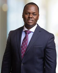 Headshot of Shawn Smith